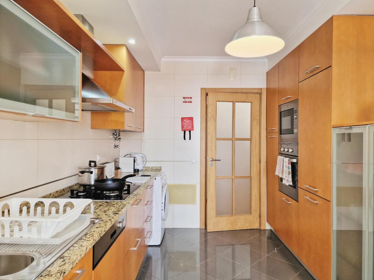 Apartment Near Parque Nacoes Lissabon